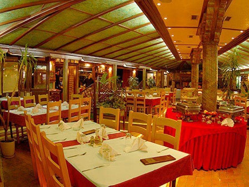 Hotel Rimski Most Ilidža Restoran gambar